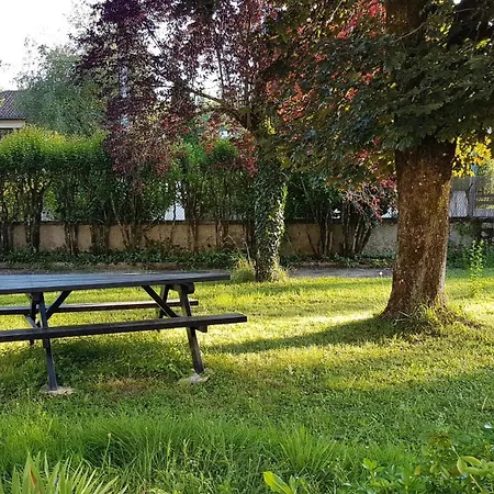 La Maison, Studio Ou Appartement T3 Avec Parc Arbore Villefranche-de-Rouergue Exterior photo