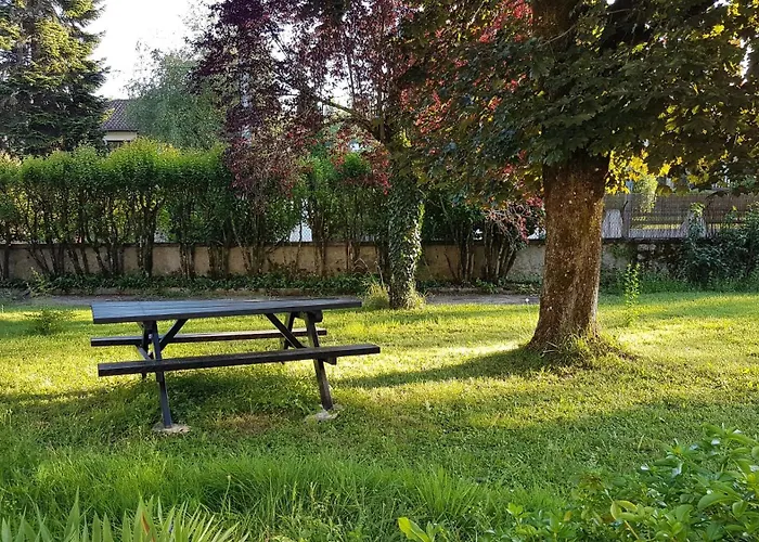La Maison, Studio Ou Appartement T3 Avec Parc Arbore