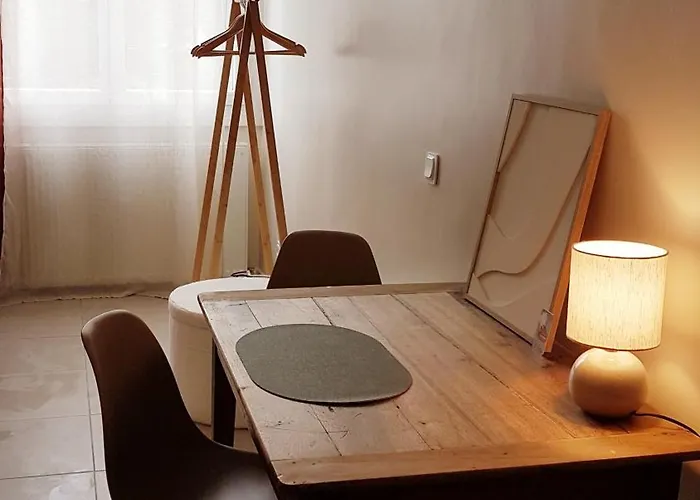 La Maison, Studio Ou Appartement T3 Avec Parc Arbore