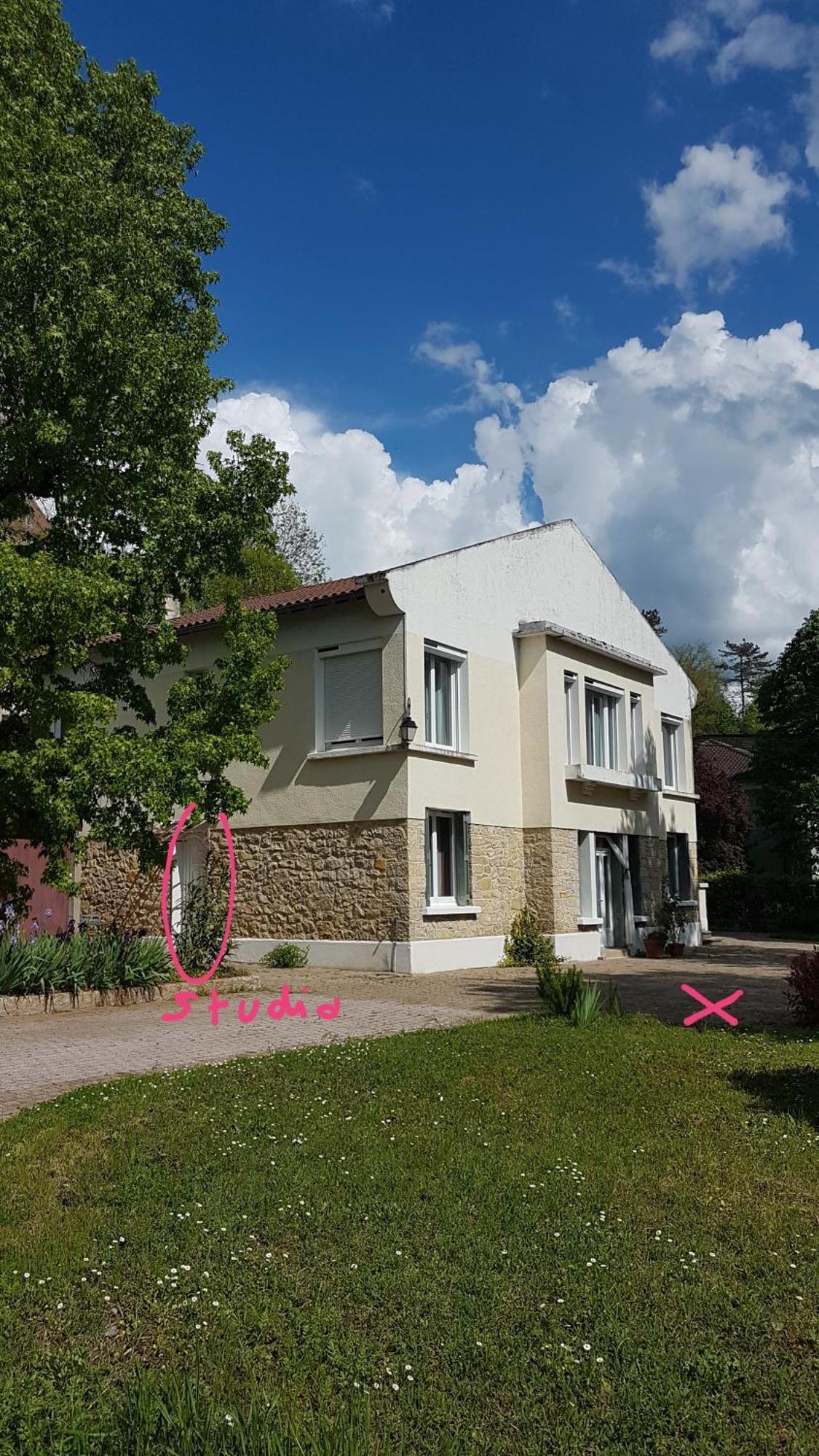 La Maison, Avec Parc Arbore, Local Velo Moto